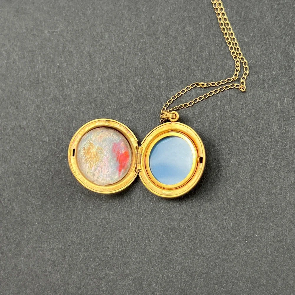 Vintage Locket Necklace Floral‎ Senior Award 12KT Gold Filled Chain Marathon 18